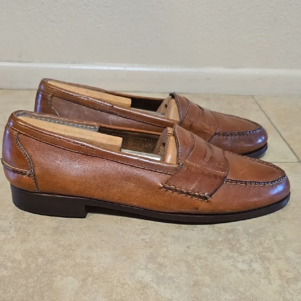 Cole Haan elegant tan